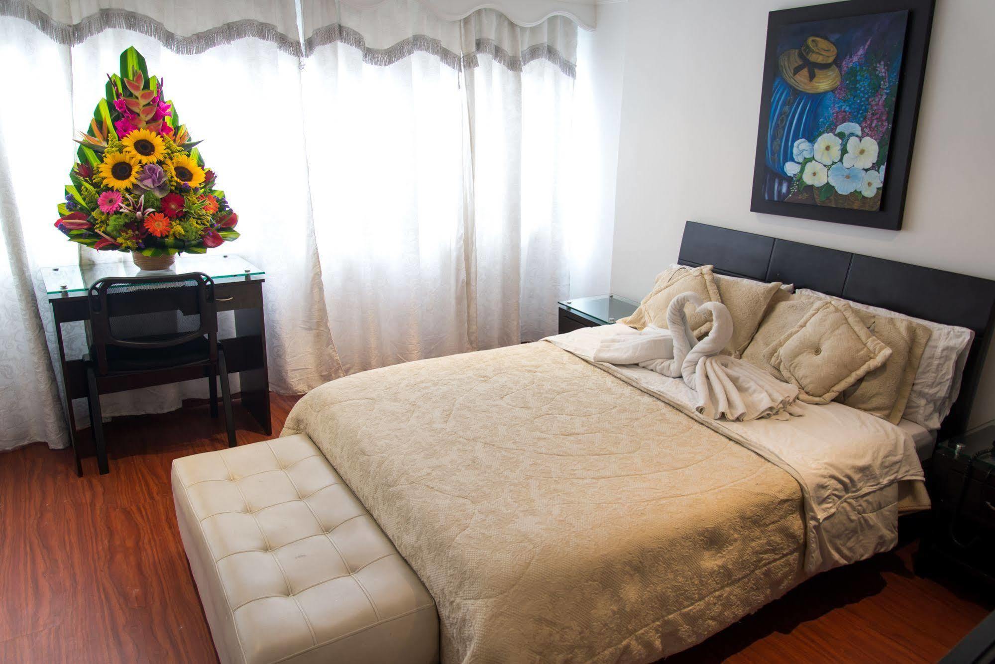 Hotel Fenix Real Bogotá Extérieur photo