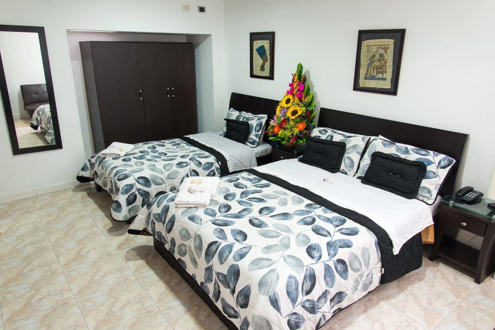 Hotel Fenix Real Bogotá Extérieur photo