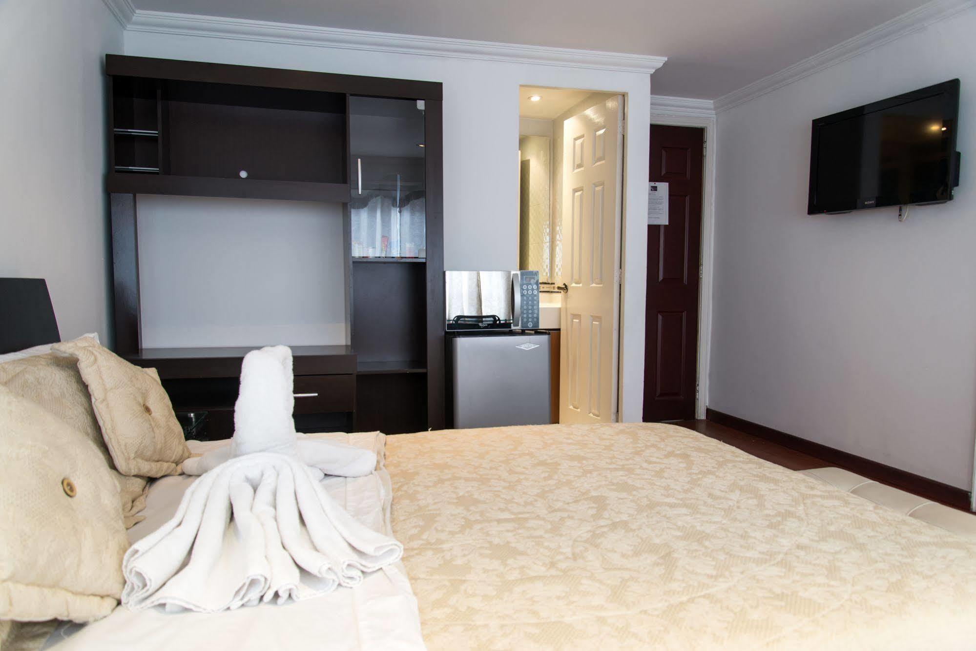 Hotel Fenix Real Bogotá Extérieur photo