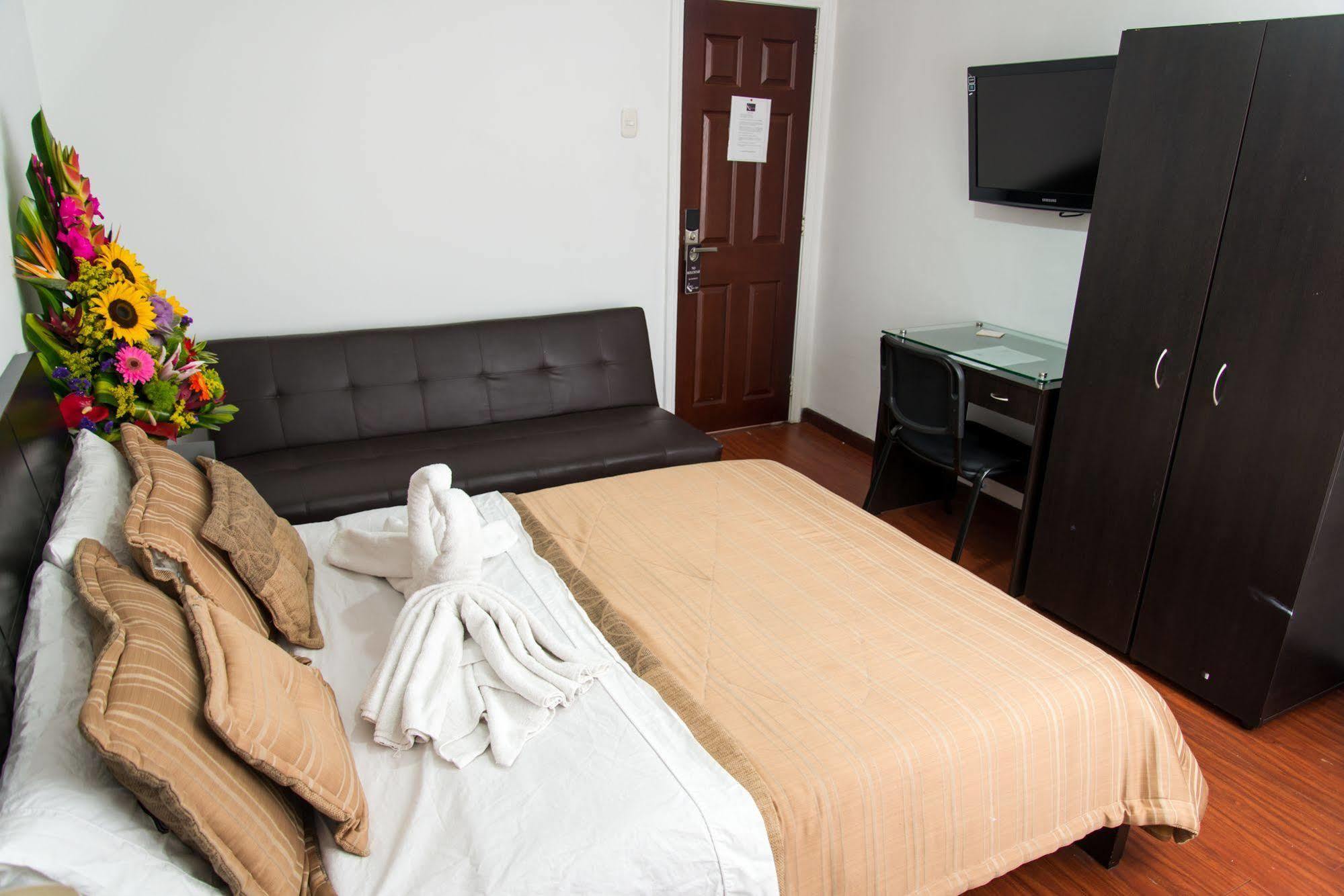Hotel Fenix Real Bogotá Extérieur photo