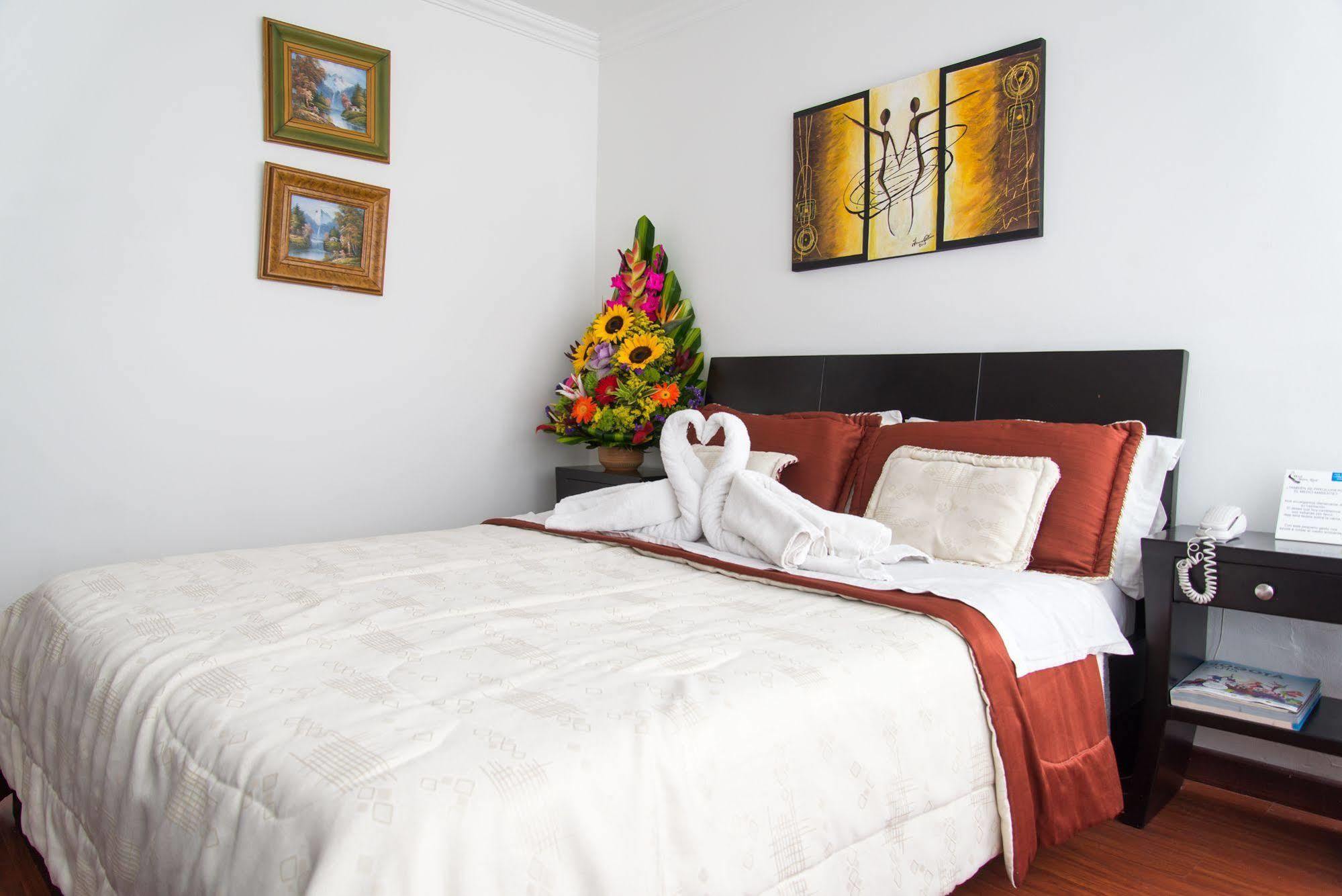 Hotel Fenix Real Bogotá Extérieur photo